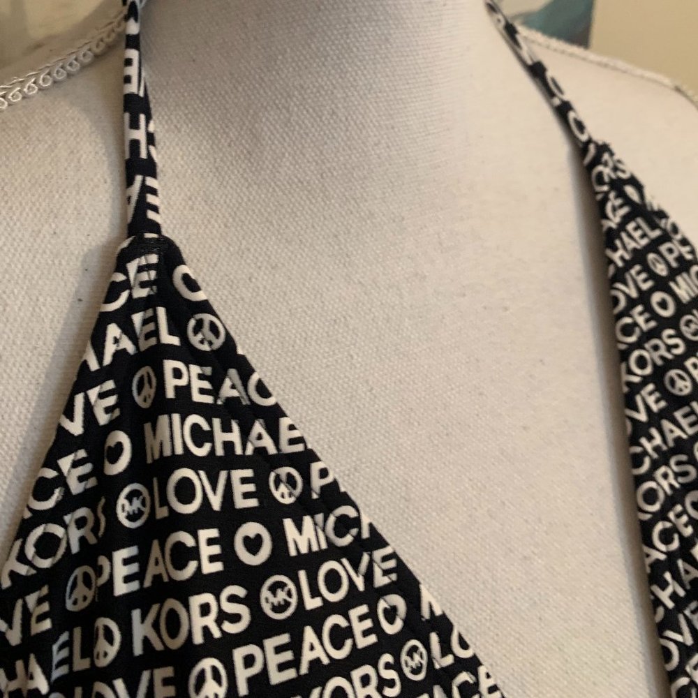 Michael Kors Peace & Love Black/ White Large Bikini Top - Picture 5 of 7